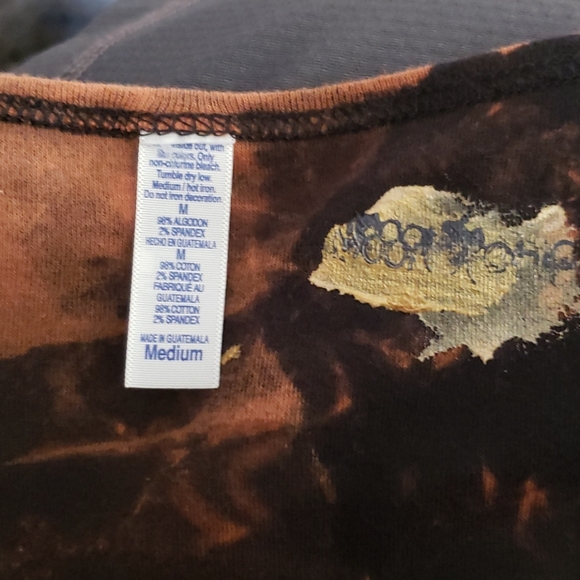 New with tags, Mooi Chic tie dye t-shirt - Picture 5 of 5